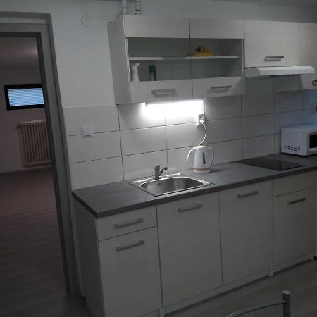 Apartman V Podbabe Praga Exterior foto